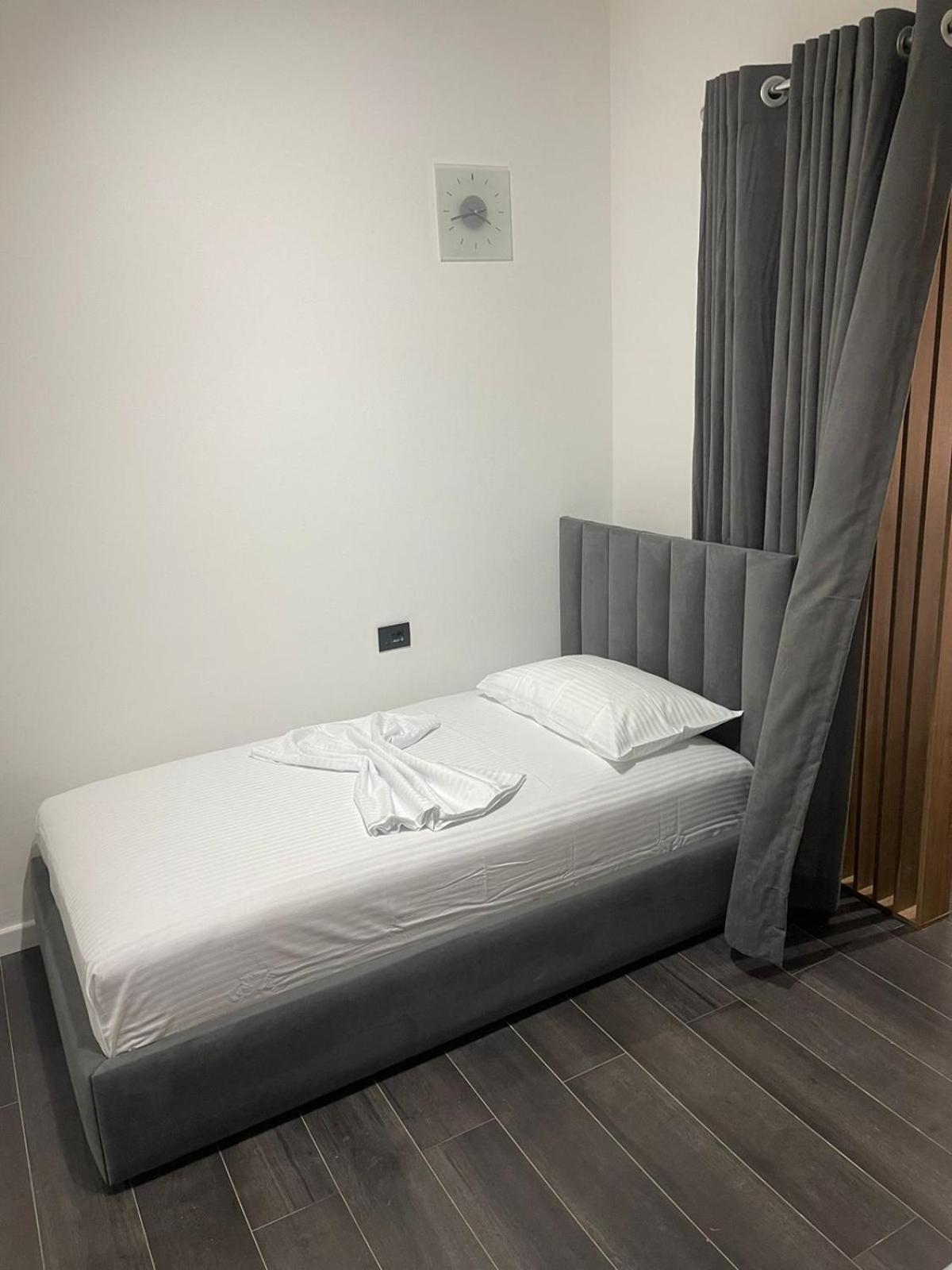 Aries Apartments Sarande Luaran gambar